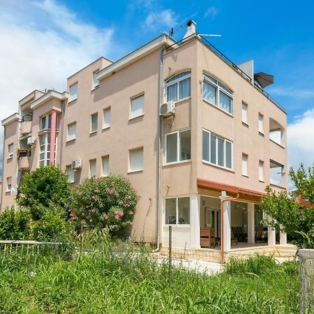 Apartments With A Parking Space Kastel Stafilic, Kastela - 20926 Exterior photo
